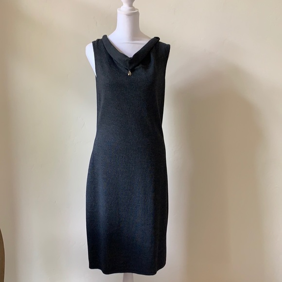 St John Dress NWT Size 8 in Graphite Grey